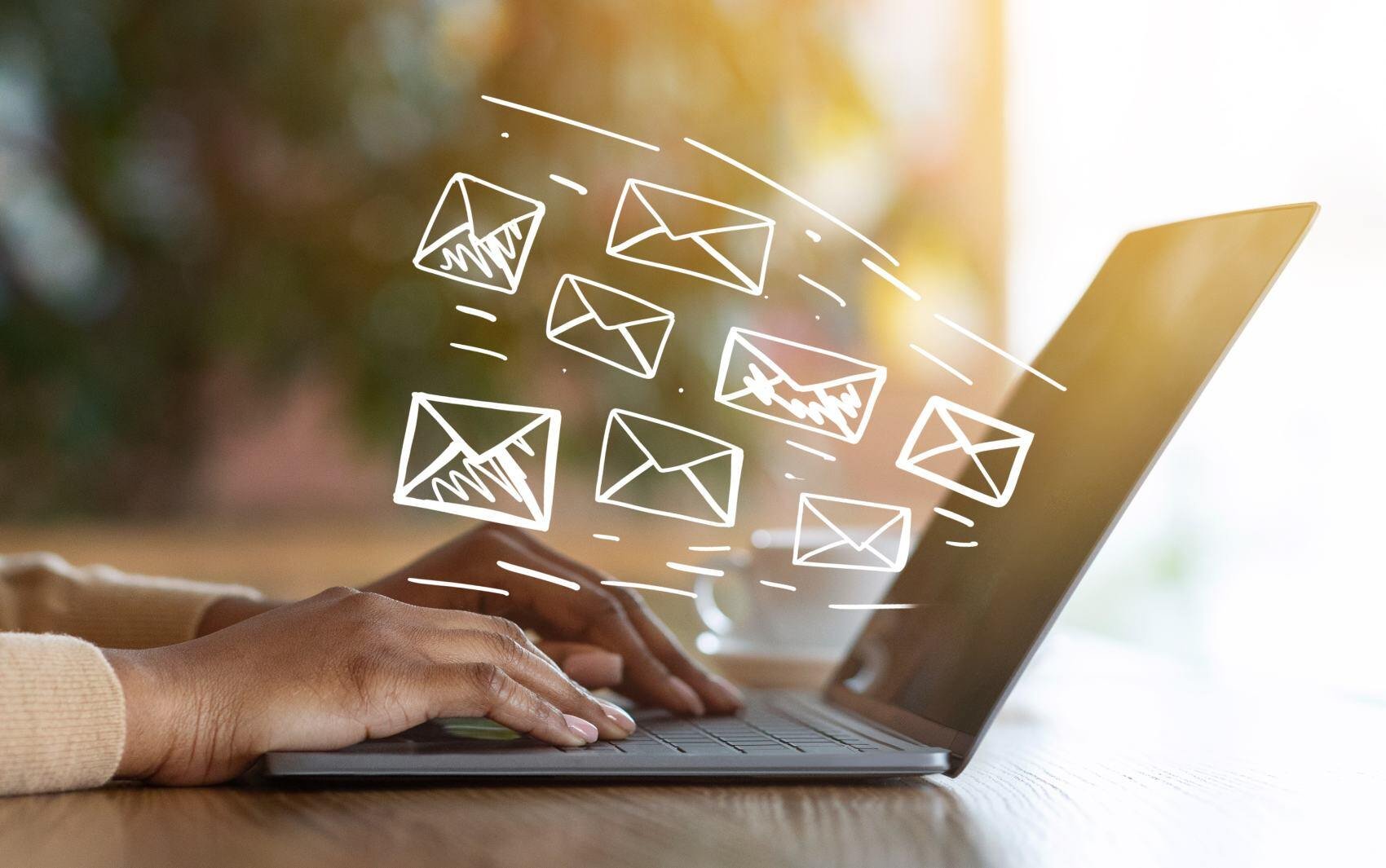 cold-email-lessons-hands-of-girl-chatting-with-friends-on-laptop-at-c-2023-11-27-05-06-33-utc